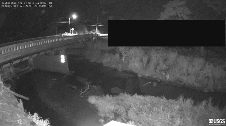Kaukonahua Stream near Waialua, HI: the newest picture from the USGS camera
