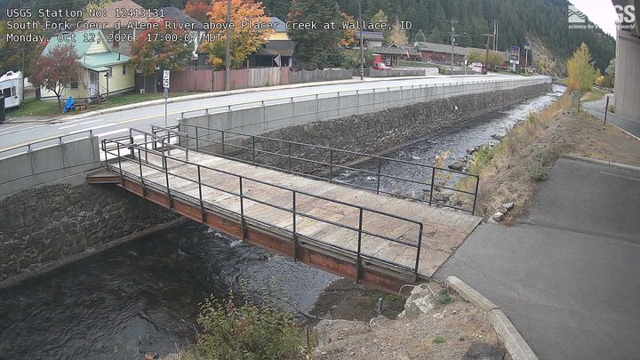 South Fork Coeur d'Alene River at Wallace, ID: the newest picture from the USGS camera