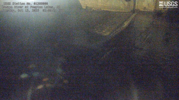Ramapo River at Pompton Lakes, NJ: the newest picture from the USGS camera