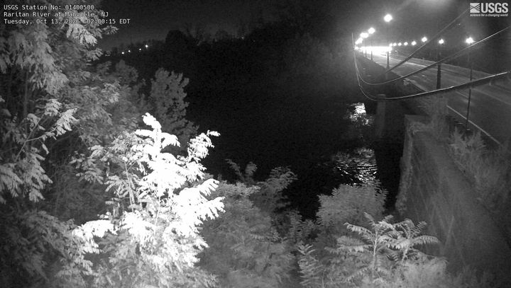 Raritan River at Manville, NJ: the newest picture from the USGS camera