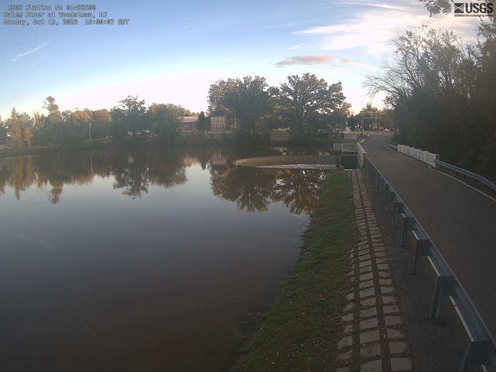 Salem River at Woodstown, NJ: the newest picture from the USGS camera