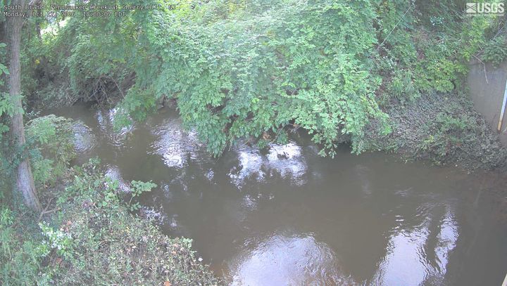 South Branch Pennsauken Creek at Cherry Hill, NJ: the newest picture from the USGS camera