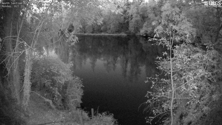 S. Santiam River at Waterloo, OR: the newest picture from the USGS camera