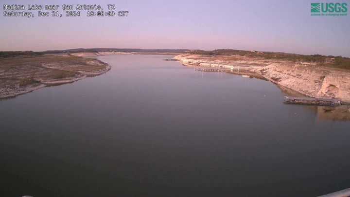 Current view from Medina Lake webcam