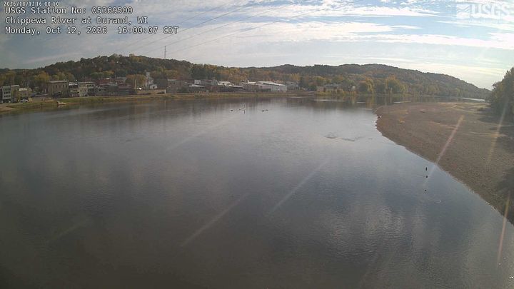 Chippewa River (WI) at Durand, WI: the newest picture from the USGS camera