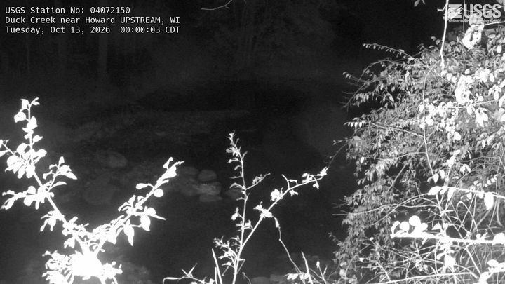 Duck Creek near Howard UPSTREAM: the newest picture from the USGS camera