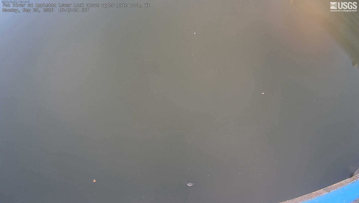 Fox River at Appleton Lower Lock above upper gate pool Webcam view