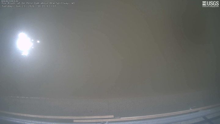 Fox River at De Pere Dam above REW Spillway Live Webcam — De Pere ...