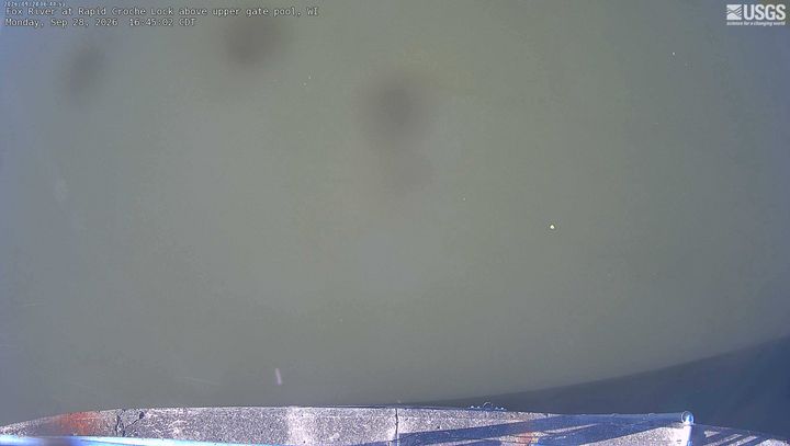 Fox River at Rapid Croche Lock above upper gate pool Webcam view
