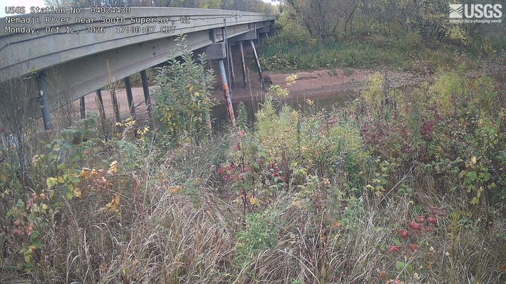Nemadji River near Superior, WI: the newest picture from the USGS camera