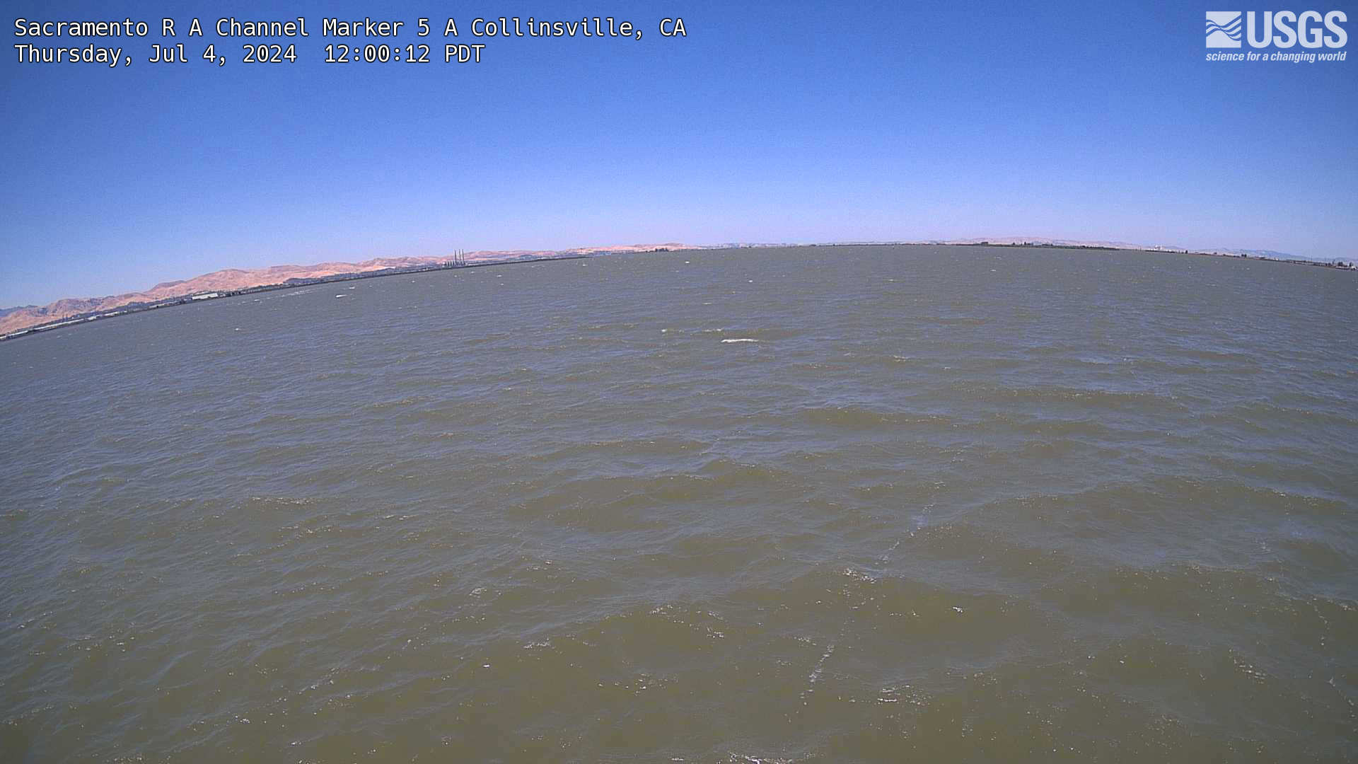 This is the most recent camera image of Sacramento R A Channel Marker 5 A Collinsville webcam.