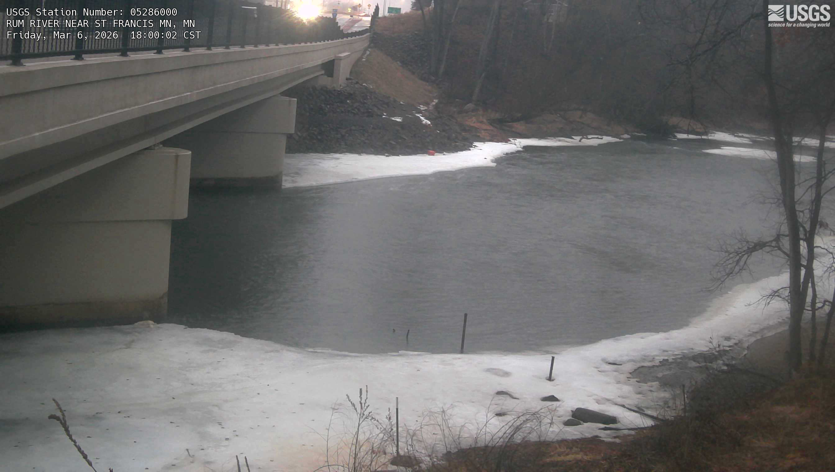 USGS HIVIS CAM RUM RIVER NEAR ST FRANCIS MN