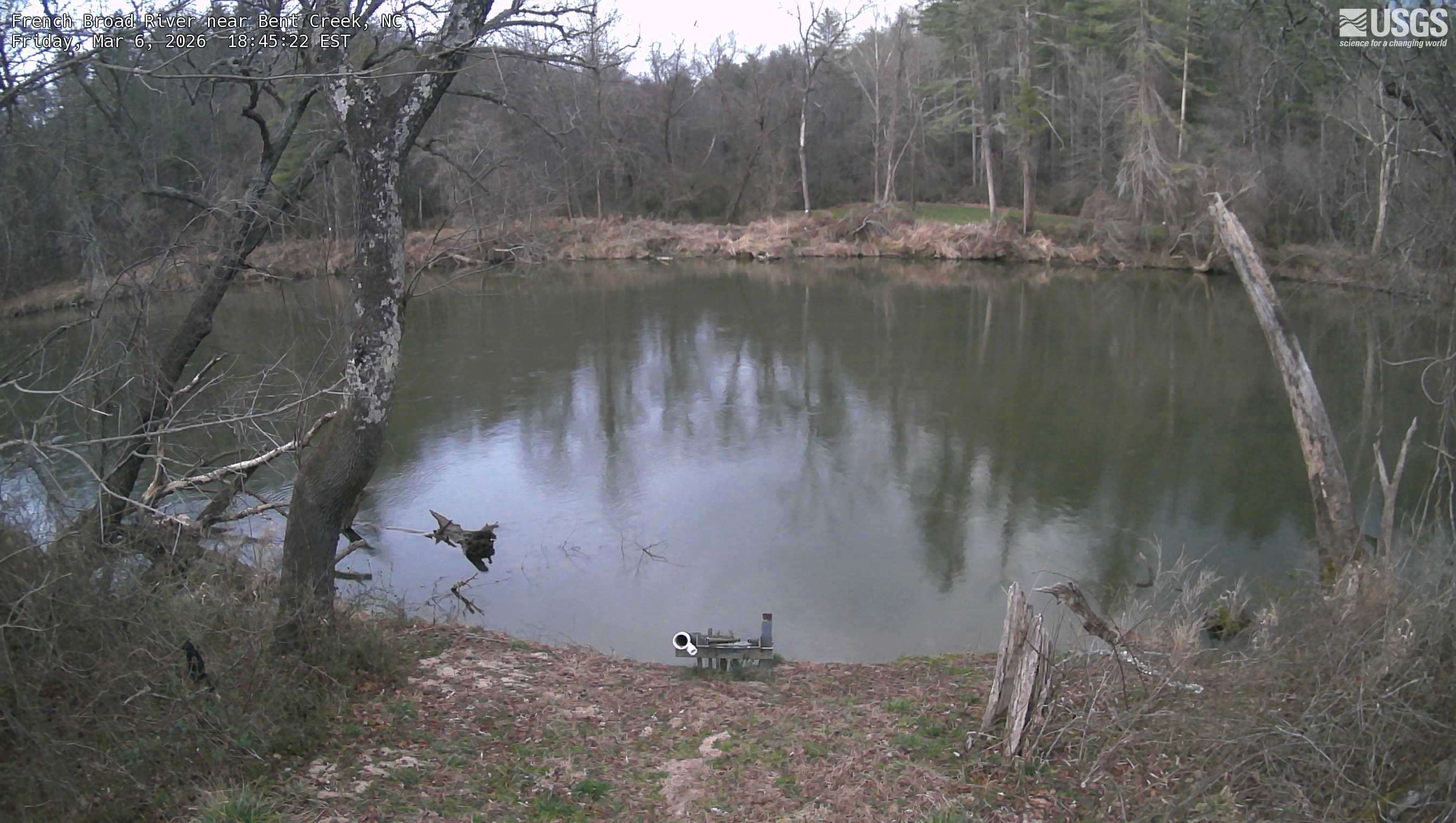 USGS HIVIS CAM French Broad River near Bent Creek