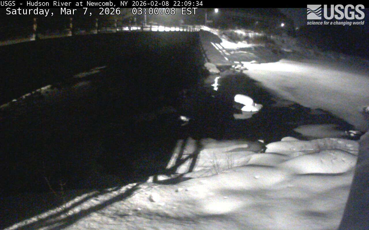 USGS HIVIS CAM Hudson River near Newcomb