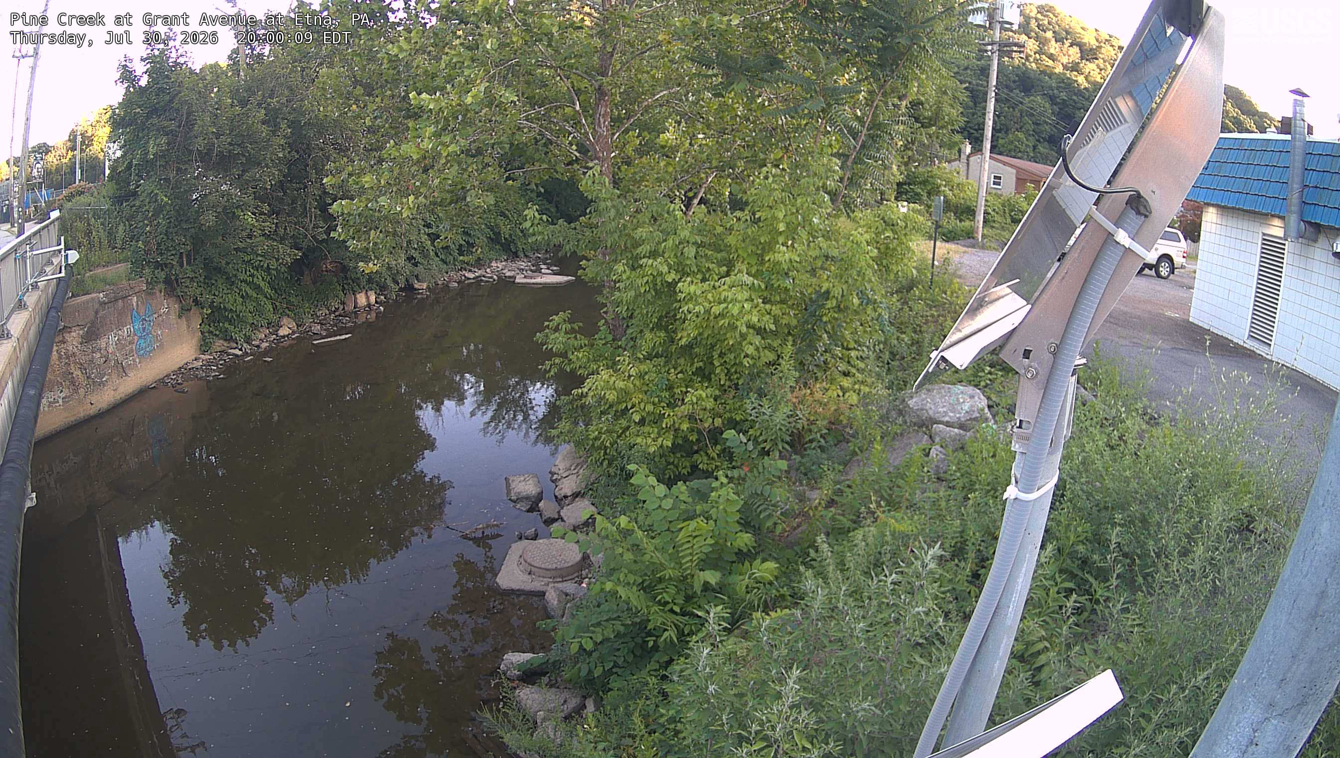Most recent image at Pine Creek at Grant Avenue at Etna