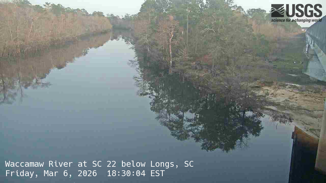USGS HIVIS CAM Waccamaw River at SC 22 below Longs