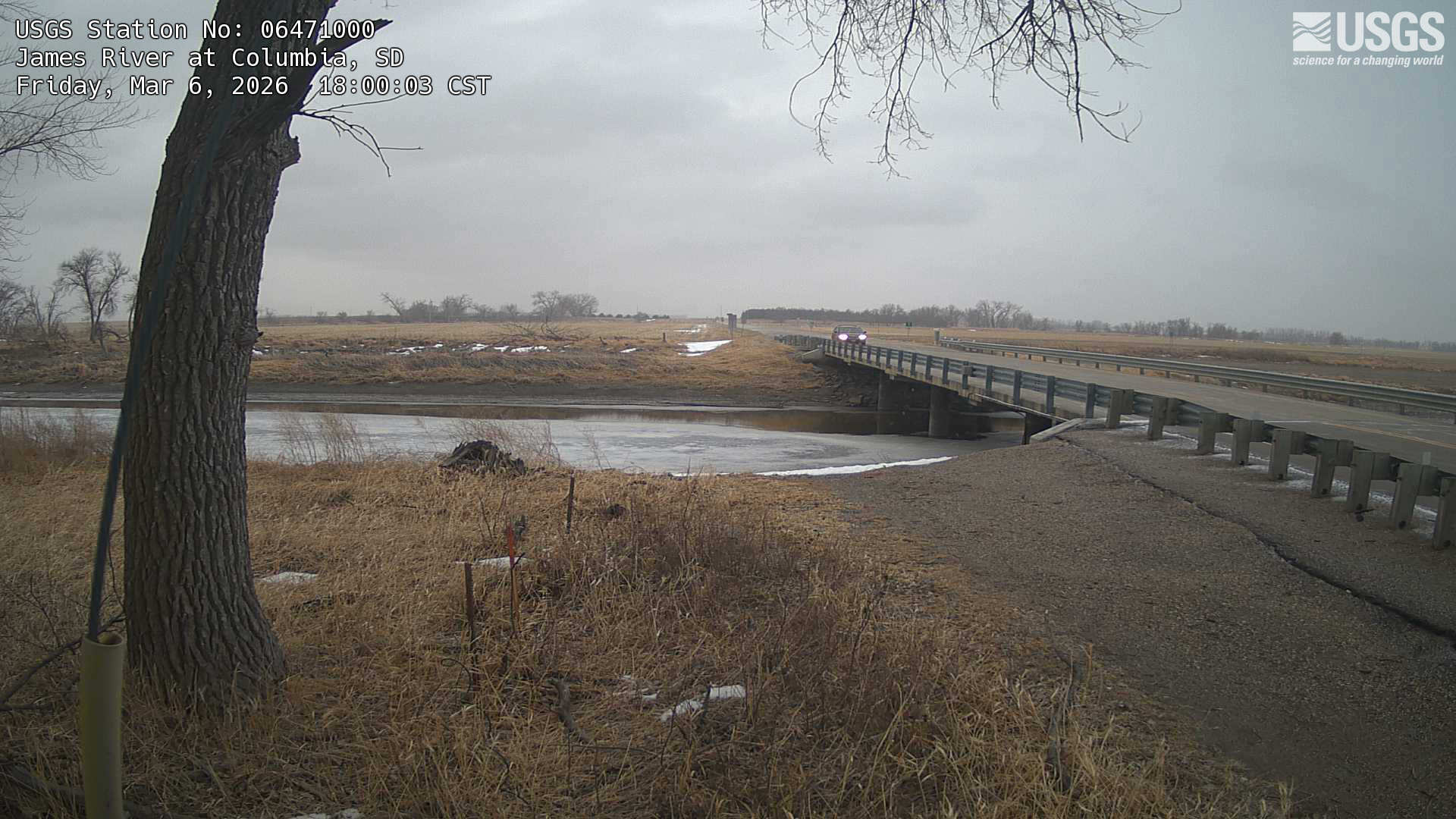 USGS HIVIS CAM James River at Columbia