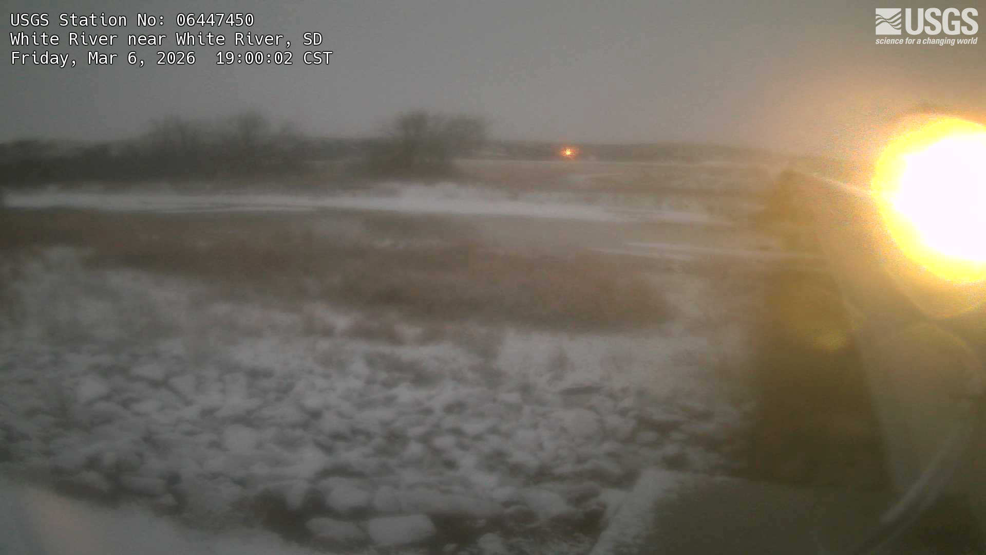 USGS HIVIS CAM White River near White River
