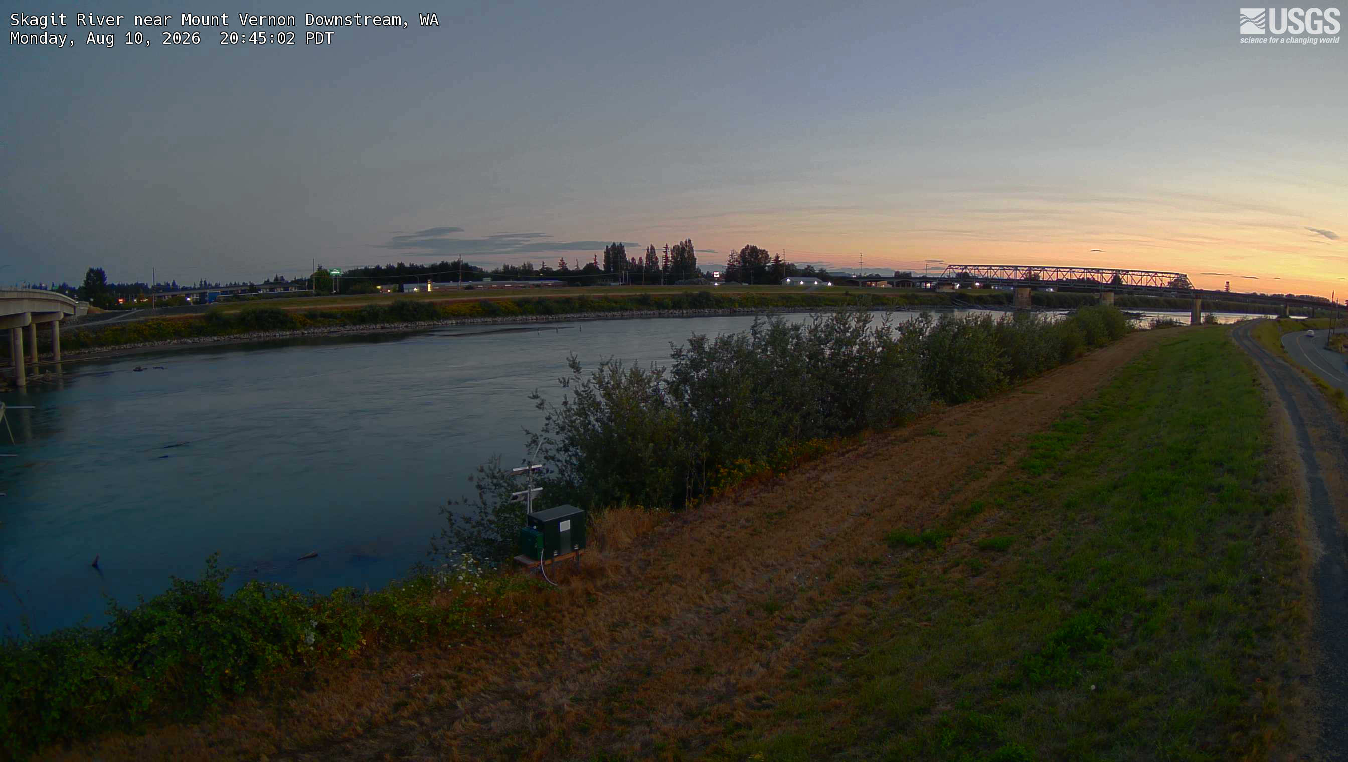 Most recent image at Skagit River near Mount Vernon Downstream