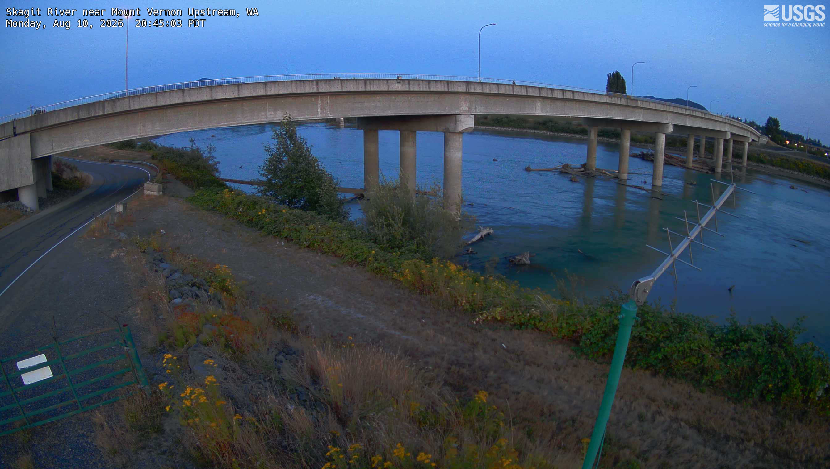 Most recent image at Skagit River near Mount Vernon Upstream
