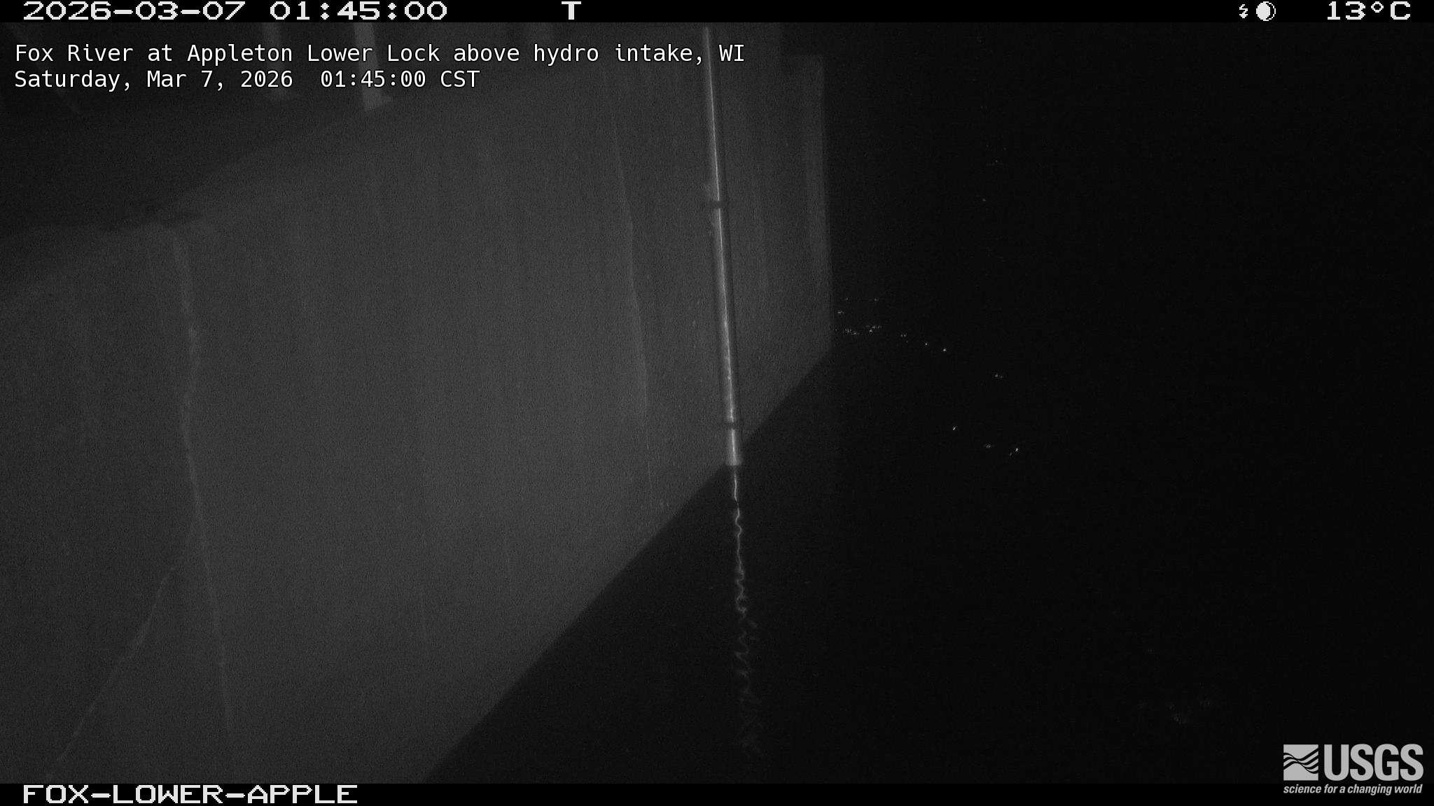 USGS HIVIS CAM Fox River at Appleton Lower Lock above hydro intake