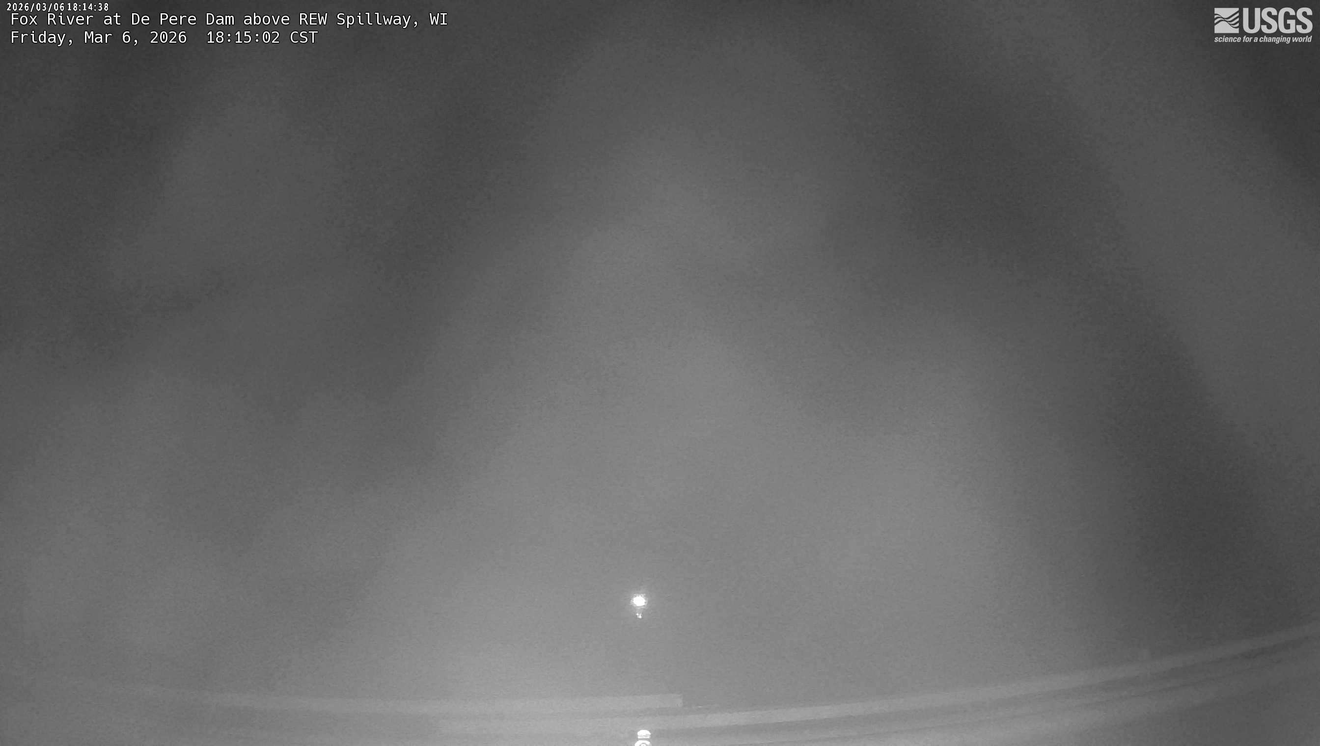 USGS HIVIS CAM Fox River at De Pere Dam above REW Spillway