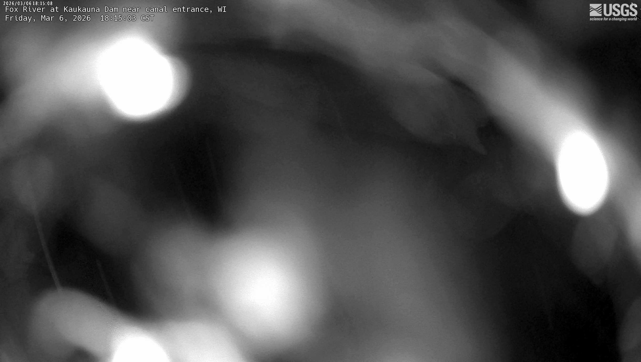 USGS HIVIS CAM Fox River at Kaukauna Dam near canal entrance