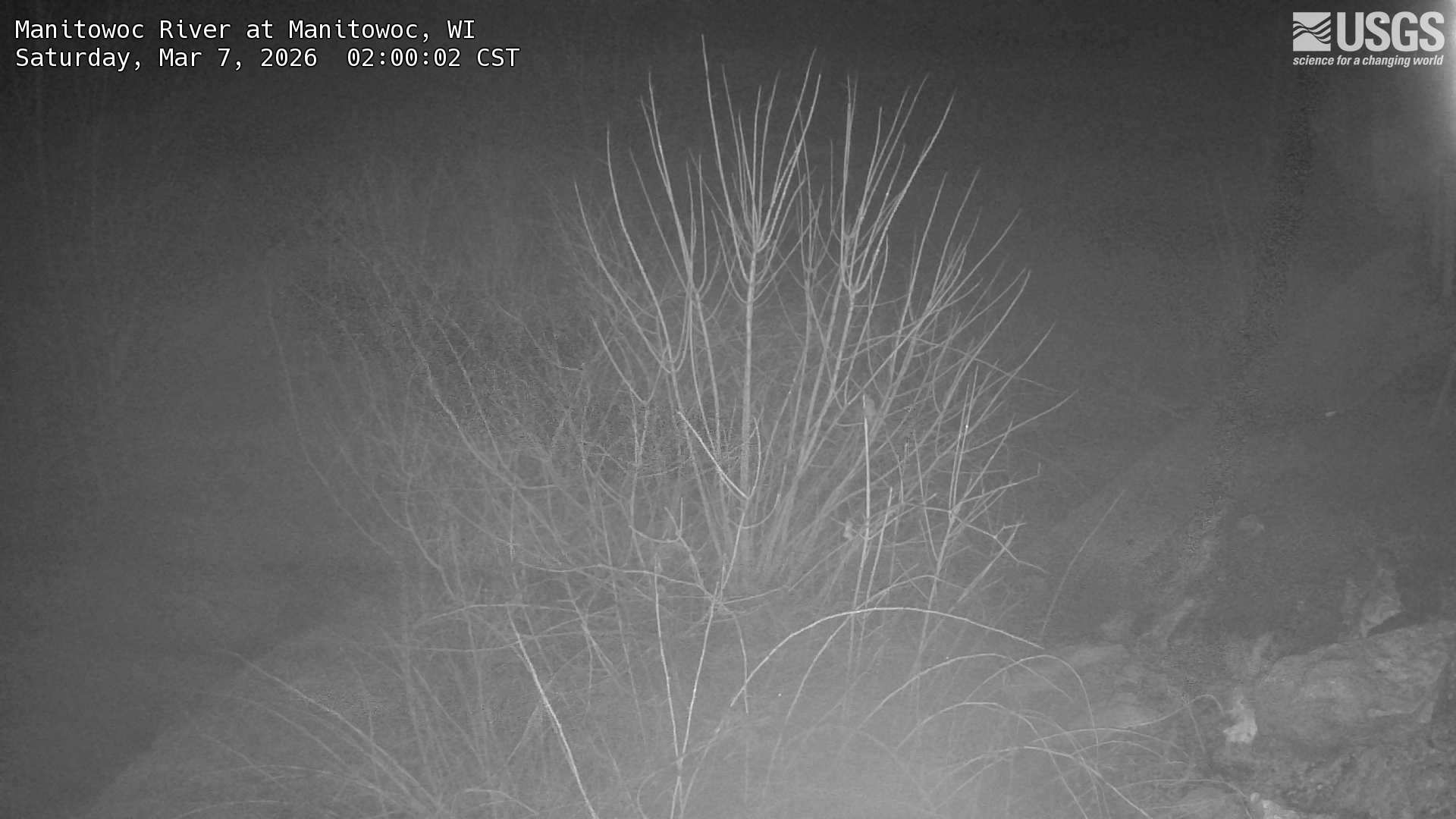 USGS HIVIS CAM Manitowoc River at Manitowoc