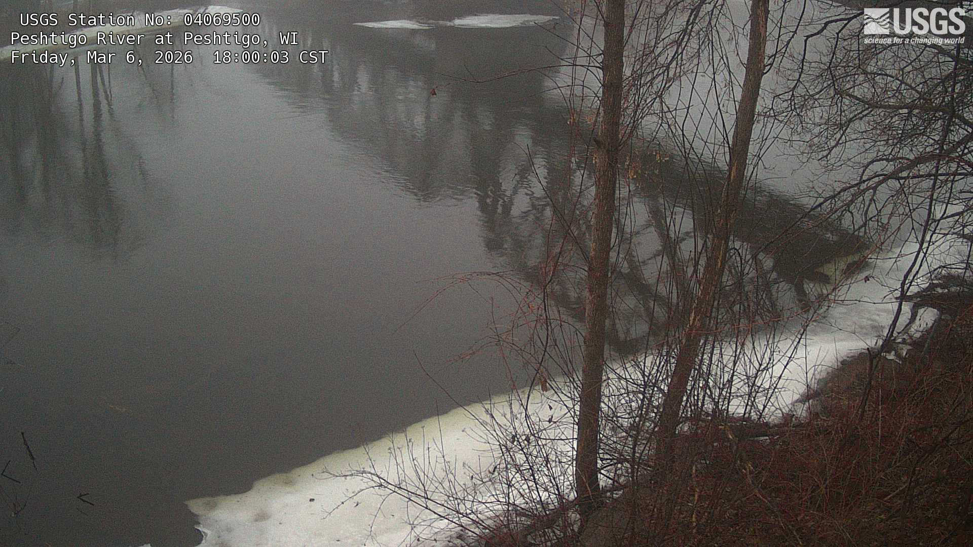 USGS HIVIS CAM Peshtigo River at Peshtigo