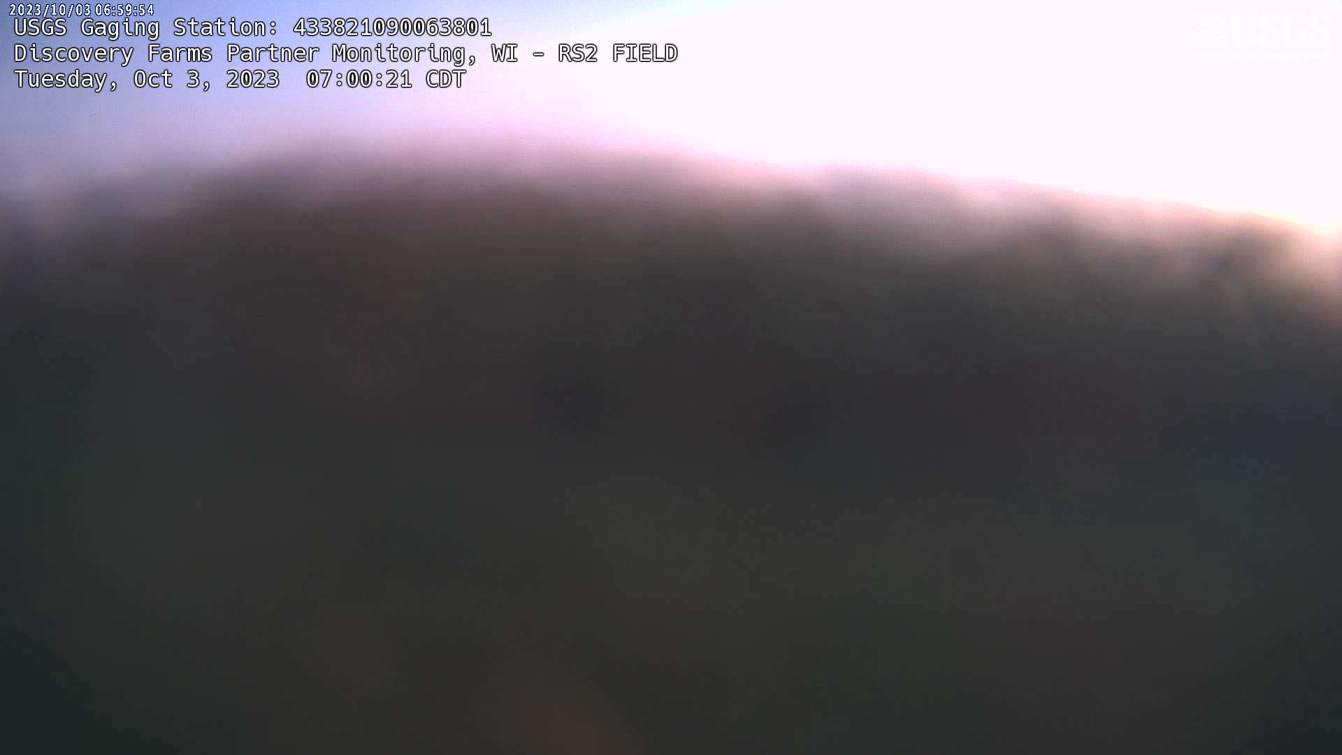 USGS HIVIS CAM RS2 FIELD