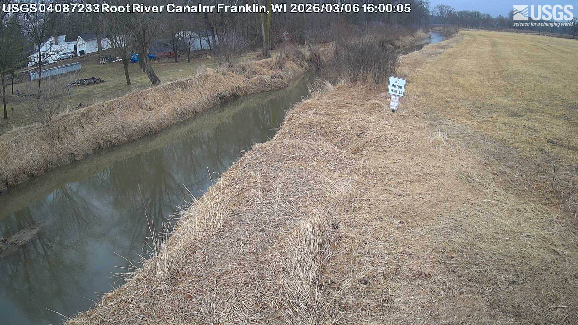 USGS HIVIS CAM Root River Canal near Franklin