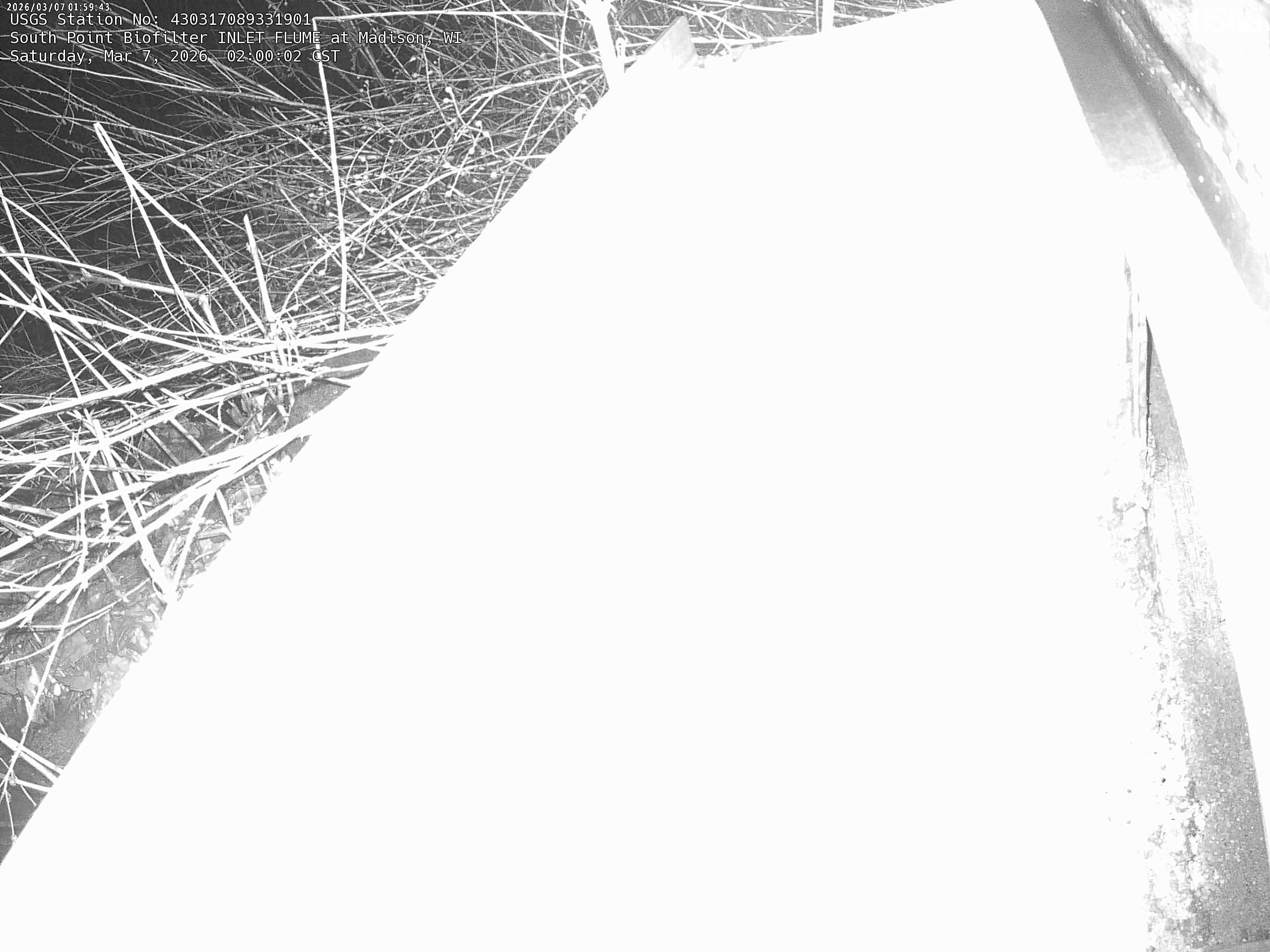 USGS HIVIS CAM South Point Biofilter INLET FLUME at Madison