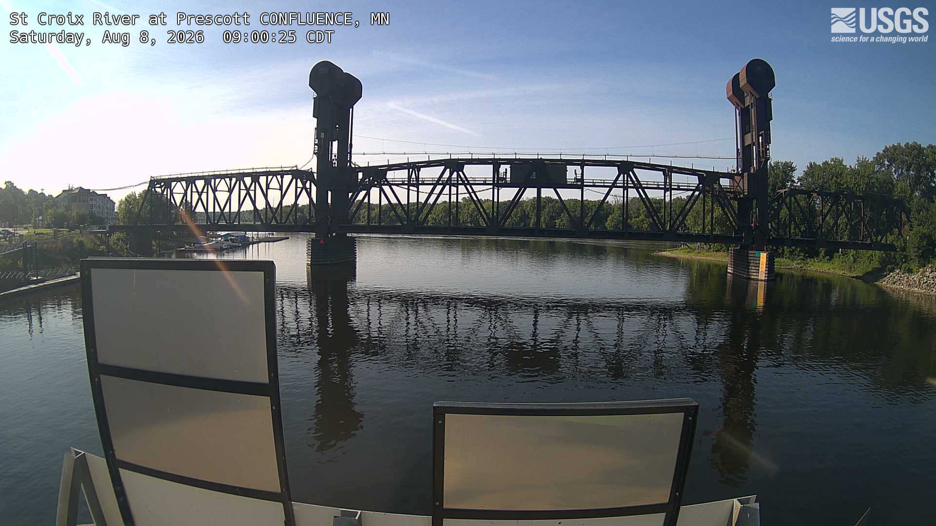 Most recent image at St Croix River at Prescott CONFLUENCE